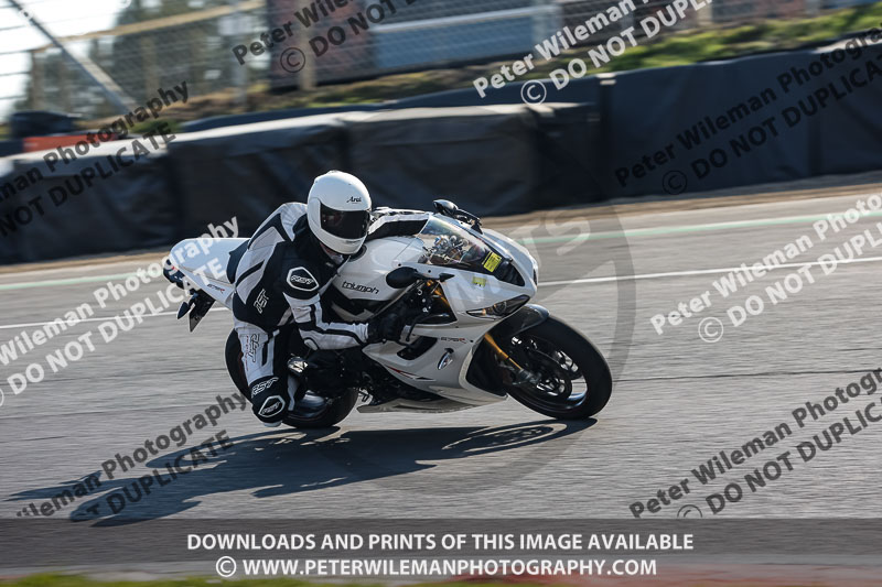 brands hatch photographs;brands no limits trackday;cadwell trackday photographs;enduro digital images;event digital images;eventdigitalimages;no limits trackdays;peter wileman photography;racing digital images;trackday digital images;trackday photos